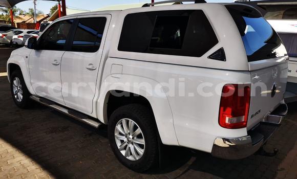 Buy Used Volkswagen Amarok White Car in Lusaka in Zambia Buy Used Volkswagen Amarok White Car in Lusaka in Zambia
