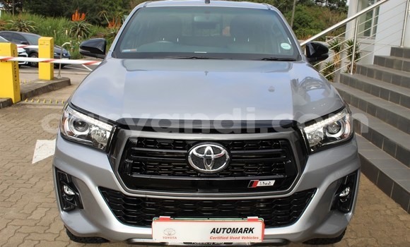 Buy Used Toyota Hilux Silver Car in Lusaka in Zambia Buy Used Toyota Hilux Silver Car in Lusaka in Zambia