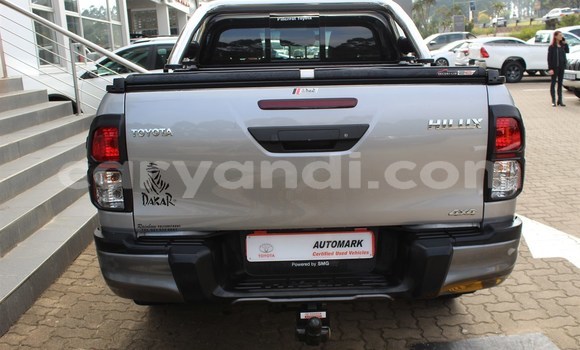 Buy Used Toyota Hilux Silver Car in Lusaka in Zambia Buy Used Toyota Hilux Silver Car in Lusaka in Zambia