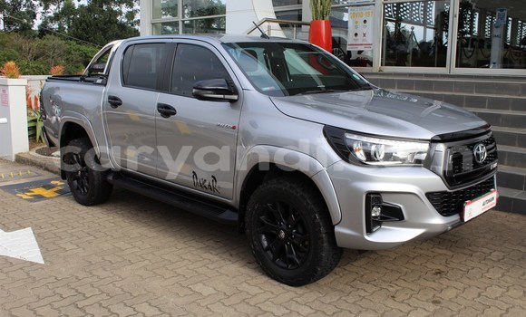 Buy Used Toyota Hilux Silver Car in Lusaka in Zambia Buy Used Toyota Hilux Silver Car in Lusaka in Zambia