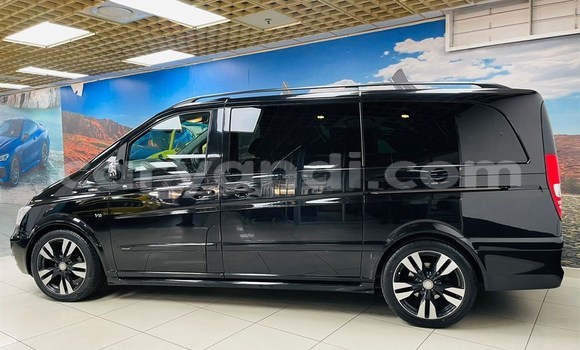 Acheter Occasion Voiture Mercedes‒Benz Viano Noir à Lusaka, Zambie Acheter Occasion Voiture Mercedes‒Benz Viano Noir à Lusaka, Zambie