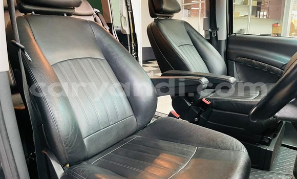 Acheter Occasion Voiture Mercedes‒Benz Viano Noir à Lusaka, Zambie Acheter Occasion Voiture Mercedes‒Benz Viano Noir à Lusaka, Zambie