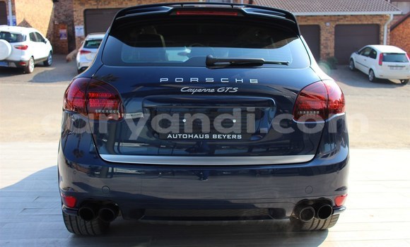 Buy Used Porsche Cayenne Blue Car in Lusaka in Zambia Buy Used Porsche Cayenne Blue Car in Lusaka in Zambia