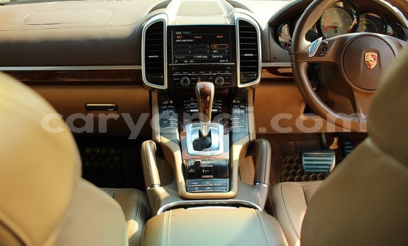 Buy Used Porsche Cayenne Blue Car in Lusaka in Zambia Buy Used Porsche Cayenne Blue Car in Lusaka in Zambia