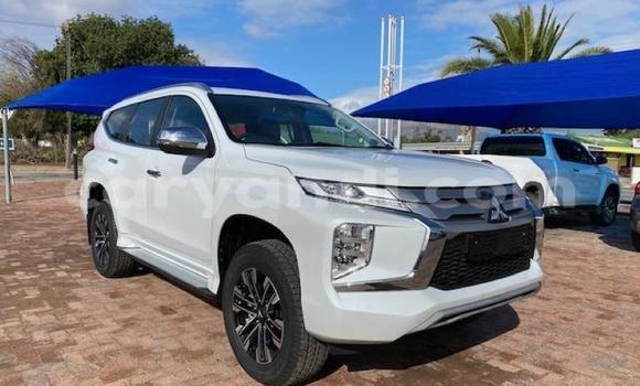 Buy Used Mitsubishi Pajero Sport White Car in Kitwe in Zambia Buy Used Mitsubishi Pajero Sport White Car in Kitwe in Zambia