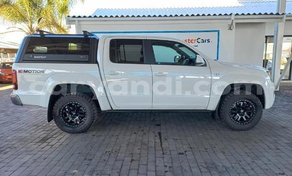 Acheter Occasion Voiture Volkswagen Amarok Blanc à Chipata, Zambie Acheter Occasion Voiture Volkswagen Amarok Blanc à Chipata, Zambie