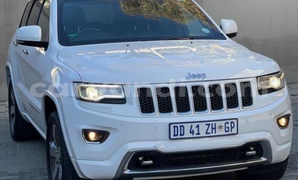 Acheter Occasion Voiture Jeep Grand Cherokee Blanc à Chipata, Zambie