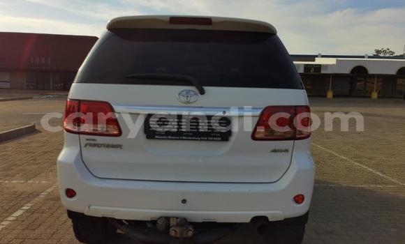 Tenga Tsaru Toyota Fortuner Chena Mota in Choma in Southern Tenga Tsaru Toyota Fortuner Chena Mota in Choma in Southern