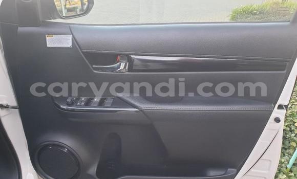 Buy Used Toyota Hilux White Car in Kitwe in Zambia Buy Used Toyota Hilux White Car in Kitwe in Zambia