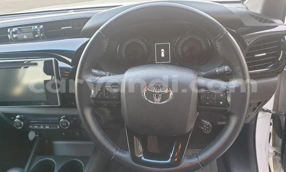 Buy Used Toyota Hilux White Car in Kitwe in Zambia Buy Used Toyota Hilux White Car in Kitwe in Zambia