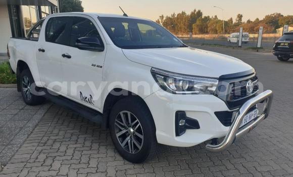 Buy Used Toyota Hilux White Car in Kitwe in Zambia Buy Used Toyota Hilux White Car in Kitwe in Zambia