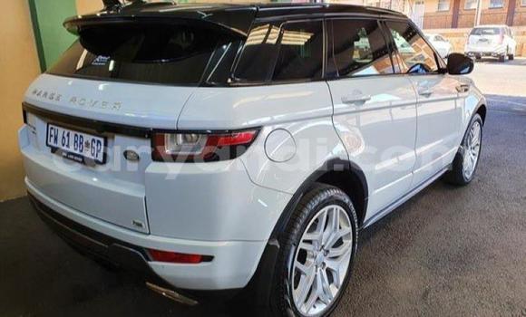 Acheter Occasion Voiture Land Rover Range Rover Evoque Blanc à Ndola, Zambie Acheter Occasion Voiture Land Rover Range Rover Evoque Blanc à Ndola, Zambie