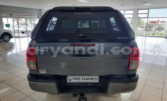 Acheter Occasion Voiture Toyota Hilux Gris à Chilanga, Lusaka Acheter Occasion Voiture Toyota Hilux Gris à Chilanga, Lusaka