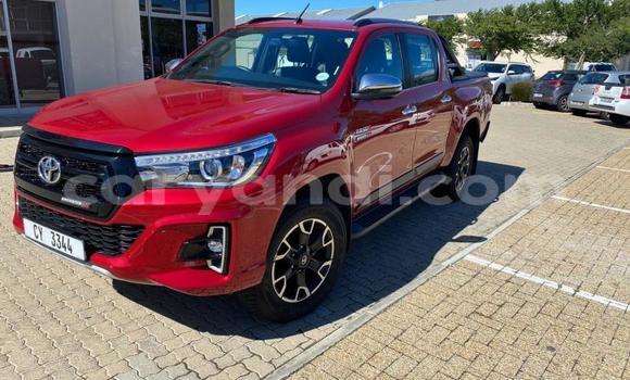 Nunua Ilio tumika Toyota Hilux Nyekundu Gari ndani ya Chingola nchini Zambia