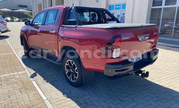 Tenga Tsaru Toyota Hilux Tsvuku Mota in Chingola in Zambia Tenga Tsaru Toyota Hilux Tsvuku Mota in Chingola in Zambia