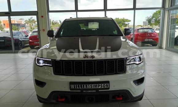 Tenga Tsaru Jeep Grand Cherokee SRT8 Zvimwe Mota in Chingola in Zambia Tenga Tsaru Jeep Grand Cherokee SRT8 Zvimwe Mota in Chingola in Zambia