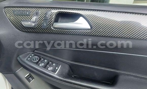 Acheter Occasion Voiture Mercedes‒Benz GLE Blanc à Chipata, Zambie Acheter Occasion Voiture Mercedes‒Benz GLE Blanc à Chipata, Zambie