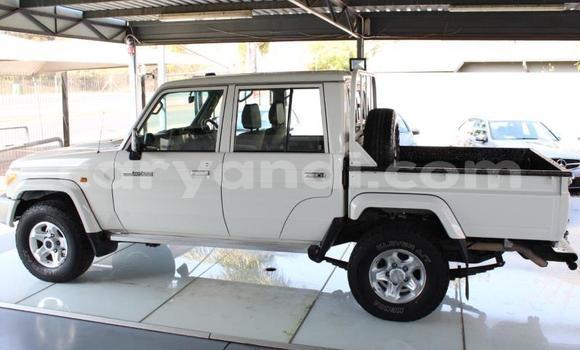 Tenga Tsaru Toyota Land Cruiser Zvimwe Mota in Chililabombwe in Copperbelt Tenga Tsaru Toyota Land Cruiser Zvimwe Mota in Chililabombwe in Copperbelt