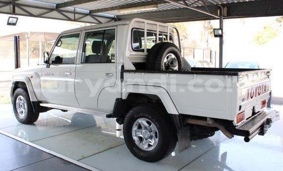 Tenga Tsaru Toyota Land Cruiser Zvimwe Mota in Chililabombwe in Copperbelt Tenga Tsaru Toyota Land Cruiser Zvimwe Mota in Chililabombwe in Copperbelt