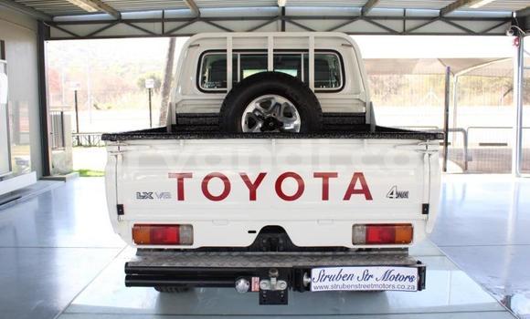 Tenga Tsaru Toyota Land Cruiser Zvimwe Mota in Chililabombwe in Copperbelt Tenga Tsaru Toyota Land Cruiser Zvimwe Mota in Chililabombwe in Copperbelt