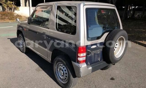 Acheter Import Voiture Mitsubishi Pajero Mini Gris à Lusaka, Zambie Acheter Import Voiture Mitsubishi Pajero Mini Gris à Lusaka, Zambie