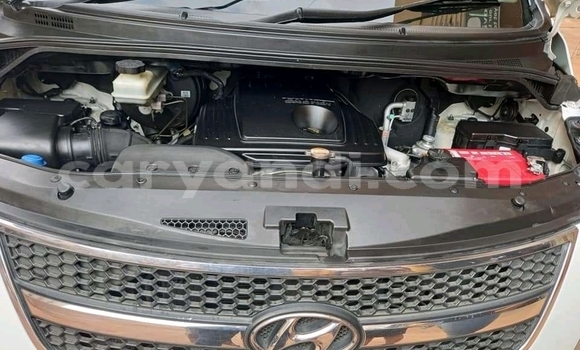 Buy Used Hyundai H1 White Car in Chinsali in Northern Buy Used Hyundai H1 White Car in Chinsali in Northern