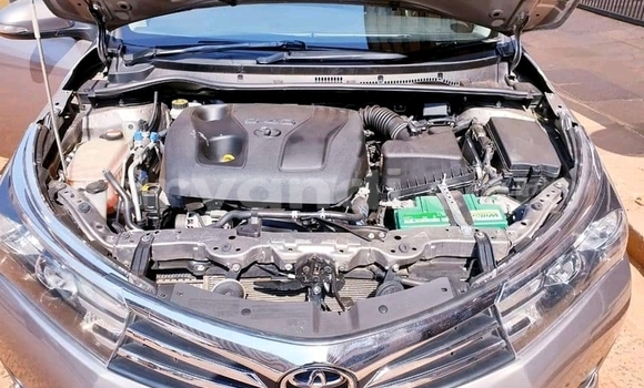 Buy Used Toyota Corolla Silver Car in Chililabombwe in Copperbelt Buy Used Toyota Corolla Silver Car in Chililabombwe in Copperbelt