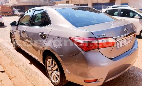 Buy Used Toyota Corolla Silver Car in Chililabombwe in Copperbelt Buy Used Toyota Corolla Silver Car in Chililabombwe in Copperbelt