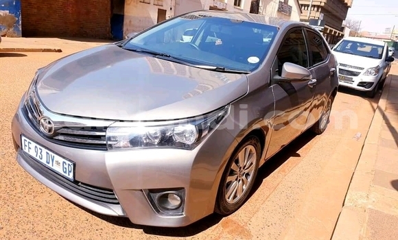 Buy Used Toyota Corolla Silver Car in Chililabombwe in Copperbelt Buy Used Toyota Corolla Silver Car in Chililabombwe in Copperbelt