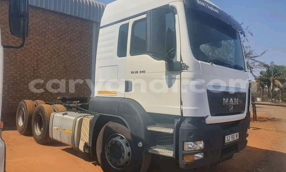 Acheter Occasion Utilitaire Man Silent Blanc à Chingola, Zambie Acheter Occasion Utilitaire Man Silent Blanc à Chingola, Zambie