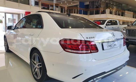 Acheter Occasion Voiture Mercedes-Benz C-Classe Blanc à Chinsali, Nord Acheter Occasion Voiture Mercedes-Benz C-Classe Blanc à Chinsali, Nord