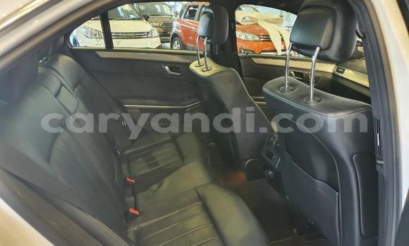 Acheter Occasion Voiture Mercedes-Benz C-Classe Blanc à Chinsali, Nord Acheter Occasion Voiture Mercedes-Benz C-Classe Blanc à Chinsali, Nord