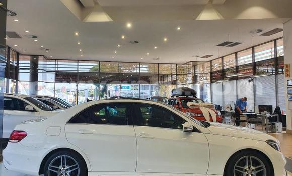 Acheter Occasion Voiture Mercedes-Benz C-Classe Blanc à Chinsali, Nord Acheter Occasion Voiture Mercedes-Benz C-Classe Blanc à Chinsali, Nord