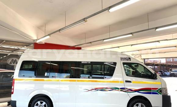 Acheter Occasion Voiture Toyota Hiace Blanc à Choma, Du sud Acheter Occasion Voiture Toyota Hiace Blanc à Choma, Du sud