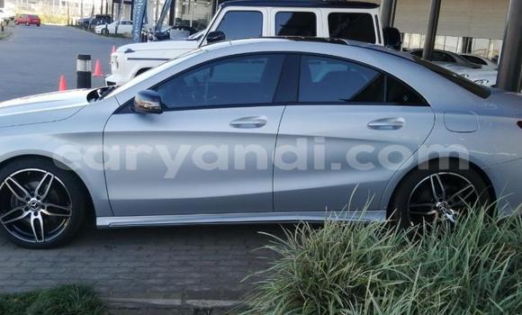 Tenga Tsaru Mercedes-Benz C-Classe Sirivha Mota in Choma in Southern Tenga Tsaru Mercedes-Benz C-Classe Sirivha Mota in Choma in Southern