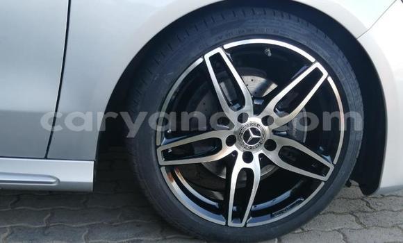 Tenga Tsaru Mercedes-Benz C-Classe Sirivha Mota in Choma in Southern Tenga Tsaru Mercedes-Benz C-Classe Sirivha Mota in Choma in Southern