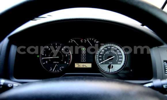 Acheter Occasion Voiture Toyota Land Cruiser Blanc à Chingola, Zambie Acheter Occasion Voiture Toyota Land Cruiser Blanc à Chingola, Zambie