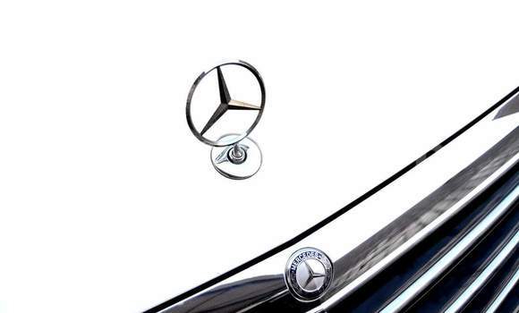 Acheter Occasion Voiture Mercedes-Benz E200 Blanc à Chingola, Zambie Acheter Occasion Voiture Mercedes-Benz E200 Blanc à Chingola, Zambie