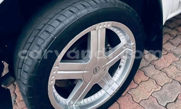 Acheter Occasion Voiture Nissan Navara Blanc à Chingola, Zambie Acheter Occasion Voiture Nissan Navara Blanc à Chingola, Zambie