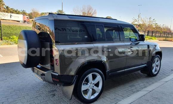 Tenga Tsaru Land Rover Defender Zvimwe Mota in Kitwe in Zambia Tenga Tsaru Land Rover Defender Zvimwe Mota in Kitwe in Zambia