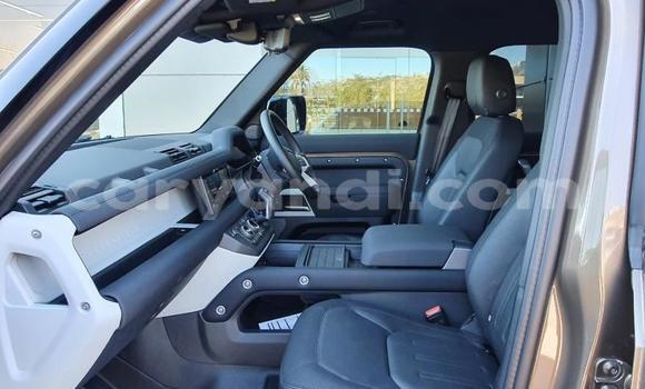 Tenga Tsaru Land Rover Defender Zvimwe Mota in Kitwe in Zambia Tenga Tsaru Land Rover Defender Zvimwe Mota in Kitwe in Zambia