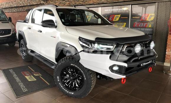 Acheter Occasion Voiture Toyota Hilux Blanc à Chipata, Zambie