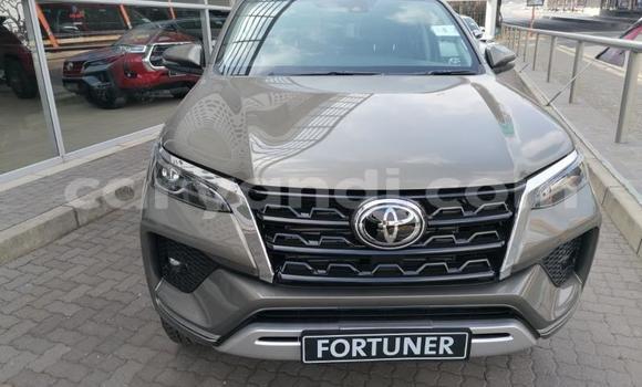 Acheter Occasion Voiture Toyota Fortuner Autre à Lusaka, Zambie Acheter Occasion Voiture Toyota Fortuner Autre à Lusaka, Zambie