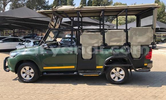 Acheter Occasion Voiture Toyota Hilux Vert à Choma, Du sud Acheter Occasion Voiture Toyota Hilux Vert à Choma, Du sud