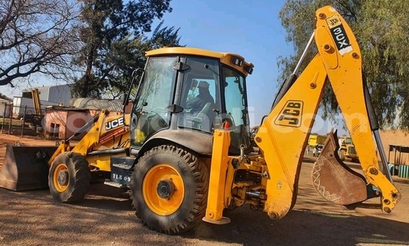 Buy Used Volvo F4 Other Truck in Choma in Southern