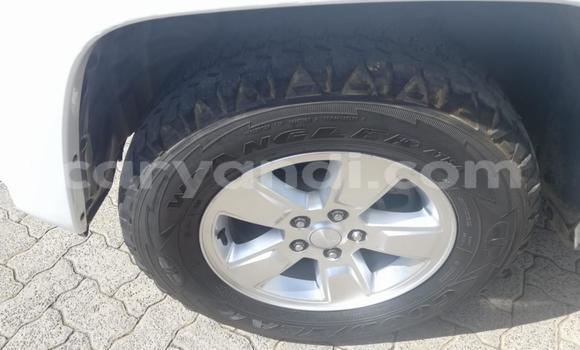 Acheter Occasion Voiture Jeep Cherokee Blanc à Limulunga, Occidental Acheter Occasion Voiture Jeep Cherokee Blanc à Limulunga, Occidental