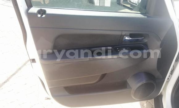 Acheter Occasion Voiture Jeep Cherokee Blanc à Limulunga, Occidental Acheter Occasion Voiture Jeep Cherokee Blanc à Limulunga, Occidental