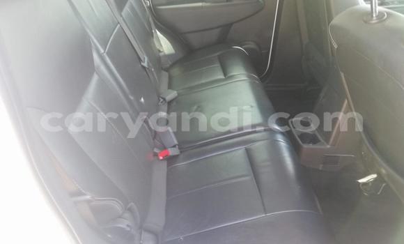 Acheter Occasion Voiture Jeep Cherokee Blanc à Limulunga, Occidental Acheter Occasion Voiture Jeep Cherokee Blanc à Limulunga, Occidental