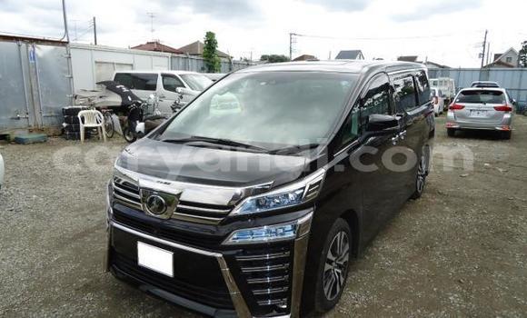 Buy Used Toyota Vellfire Black Car in Lusaka in Zambia