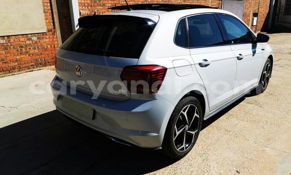 Acheter Occasion Voiture Volkswagen Polo Blanc à Kansanshi, Nord-Ouest Acheter Occasion Voiture Volkswagen Polo Blanc à Kansanshi, Nord-Ouest